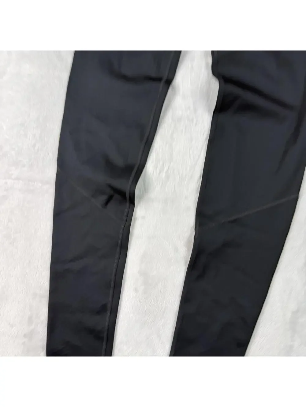 NWT Under Armour INFRARED Compression Pants Men S Fitted Coldgear Warm Sporty - Picture 10 of 10